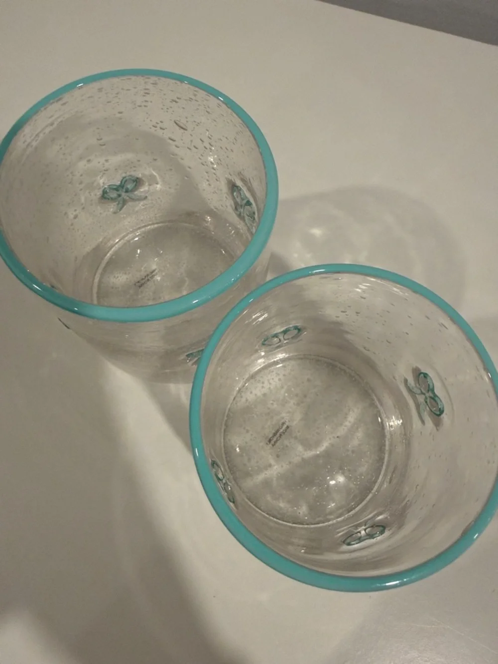 Set of 2 Hand-Blown Clear Glass Tumbler Set with Aqua Trim and Bows